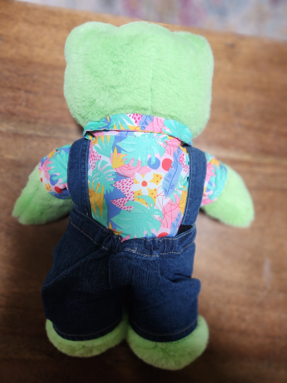 Spring Green Frog Build-A-Bear Plush - Picture 2 of 2